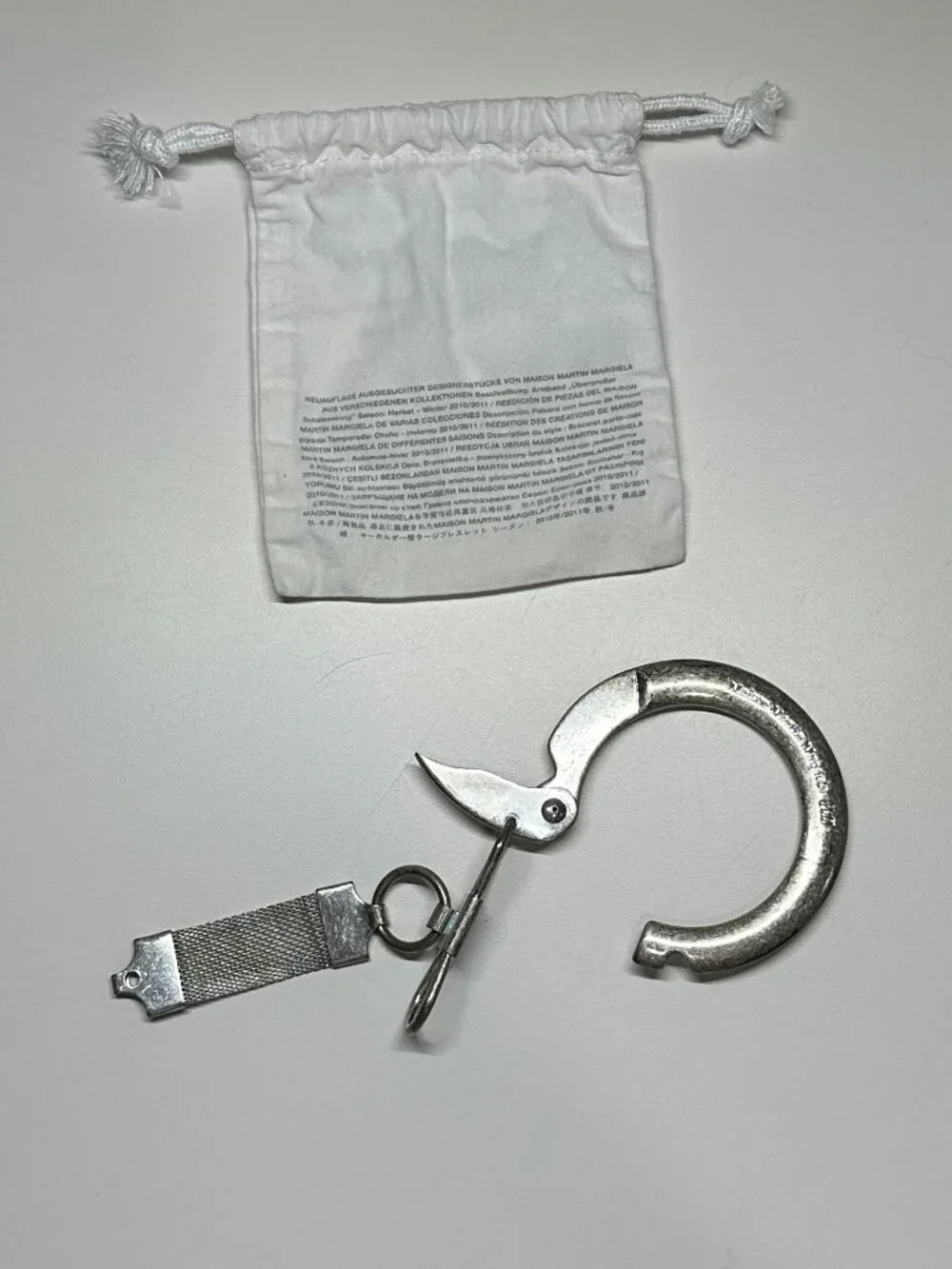 RARE MAISON MARGIELA H&M ENLARGED KEY RING BRACELET